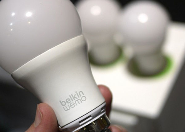 Smart bulbs: come funzionano le lampadine intelligenti - Cva Energie