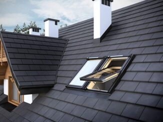 Finestra a bilico smart alimentata da energia solare energia solare